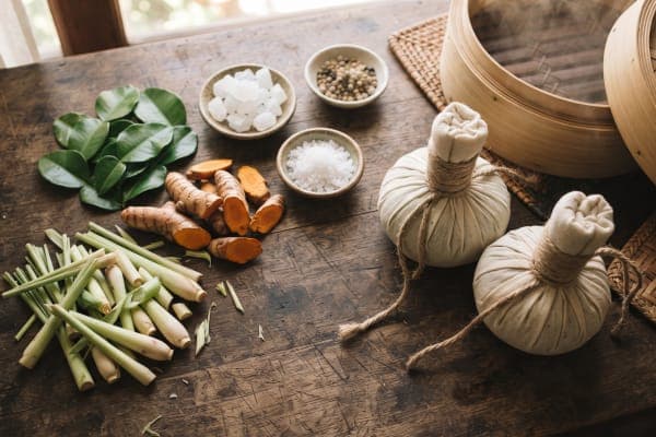 What's in a Herbal Compress: The Ingredients Behind the Ritual